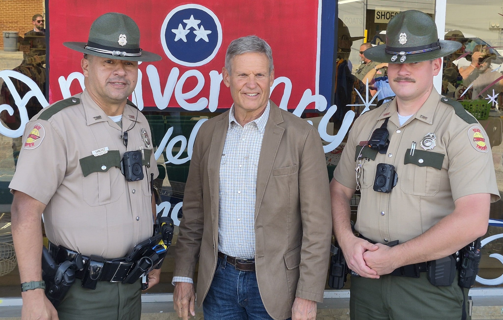 Governor Bill Lee's visit to Sneedville, photograph 6